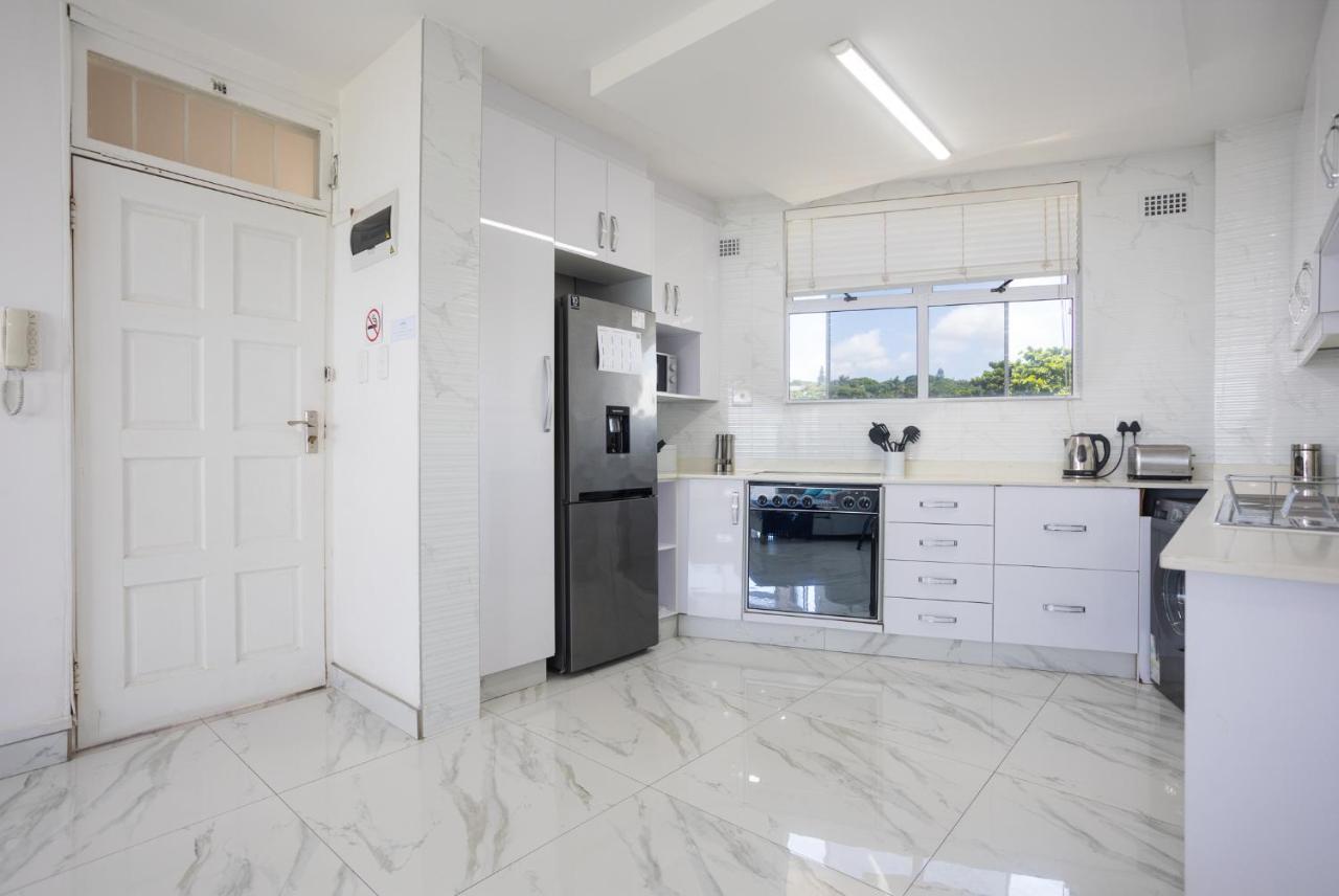 24 Sea Lodge - Sea Viewing Apartment دوربان المظهر الخارجي الصورة